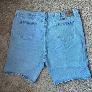 Men’s Wrangler Light Wash Denim Jorts Shorts Size 46 |B36